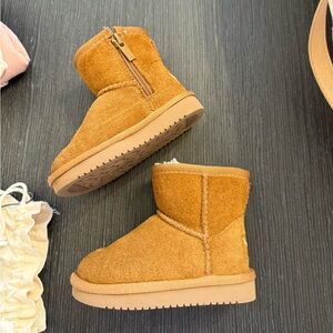 Koolaburra Tan Suede Toddler Boots